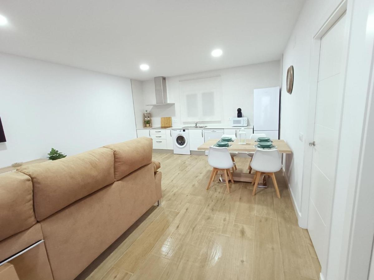 Sumatra Chalet Чиклана-де-ла-Фронтера Екстер'єр фото